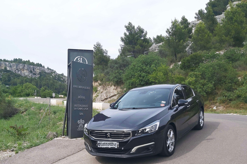 Marseille Airport: VIP transfer to Baumaniere