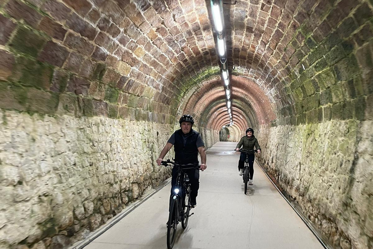 Santander: Guided City Highlights e-Bike Tour