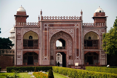 Private: 3 Day Golden Triangle Delhi, Agra &amp; Jaipur TourOption 3: Tour Guide + Transport + Entry Ticket