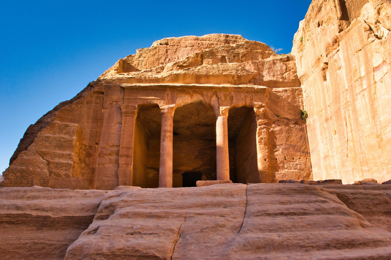 Sharm El-Sheij Excursión de un día al Templo de Petra con almuerzo