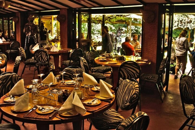 Nairobi: Carnivore Restaurant Lunch or Dinner Experience