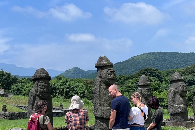 Wyspa Jeju: Wycieczka vanem z przewodnikiem, który najbardziej kocha JEJU