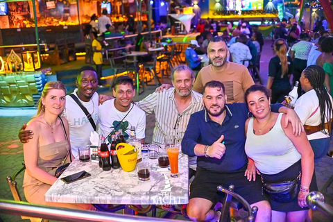 Mombasa: Excursão noturna em Mtwapa com serviço de busca no hotelMombasa: Excursão noturna por Mtwapa com serviço de busca no hotel