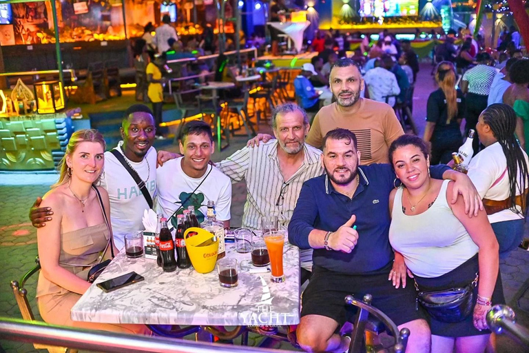 Mombasa: Excursão noturna em Mtwapa com serviço de busca no hotelMombasa: Excursão noturna por Mtwapa com serviço de busca no hotel