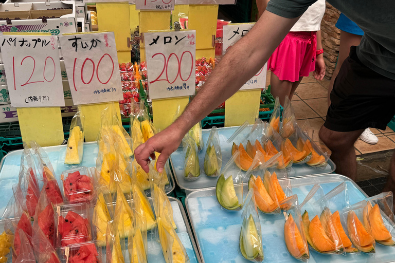 Osaka: Lokal matmarknad, Kuromon Ichiba 1 timmes guidad turOsaka - en timme Matupplevelse på Kuromon-marknaden på 1 timme