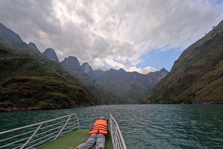 Ha Giang Loop - Na Hang Lake Boat trip 4 Days Motorbike tour Easy Rider