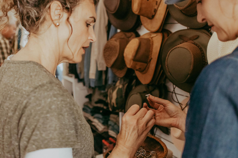 Swakopmund: Local Shopping Tour Swakopmund: Local Shopping Tour (1-4 persons)