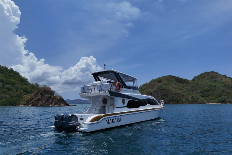 Ultimate Komodo Experience: One Day, 8 Wonders with Sunset