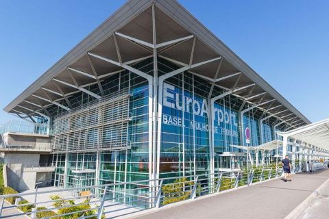 Bâle : EuroAirport Bâle-Mulhouse-Fribourg Transfert privé