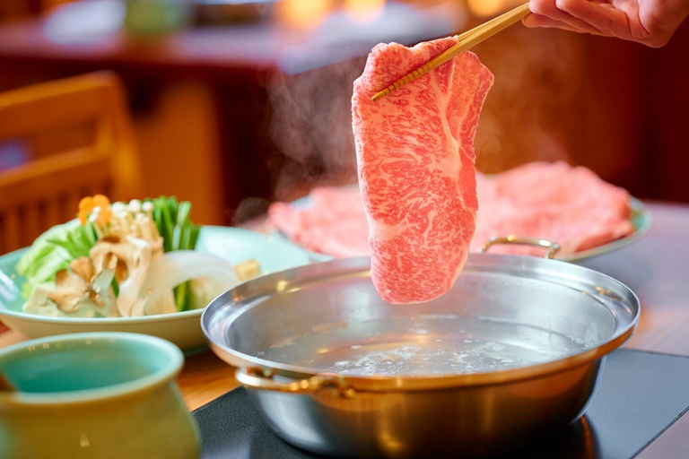 Osaka: Shabu-shabu de wagyu ilimitado. Reservas.Menú de solomillo de wagyu negro