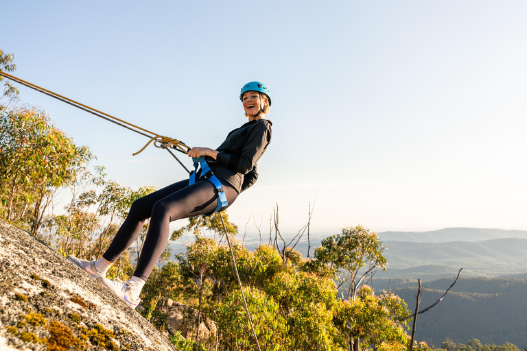 Vale de Yarra: Aventura de rapel na Seven Acre Rock