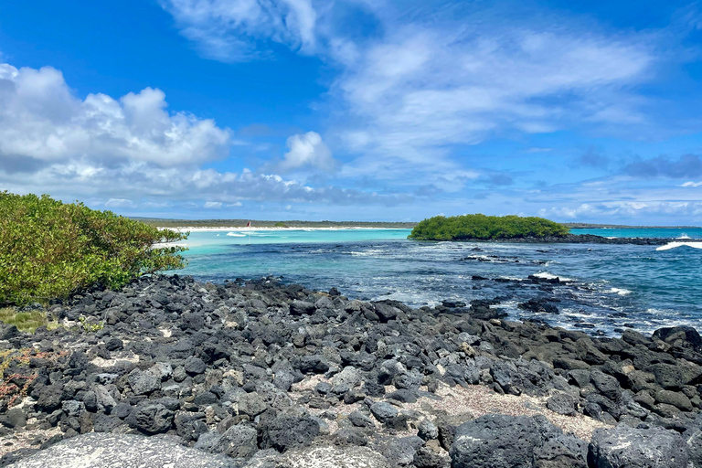 4-Day Galapagos Essential Budget Tour