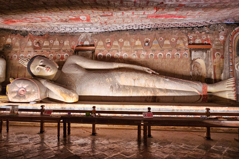 Sri Lanka: Cultural Triangle in 03-Days for Female Travelers