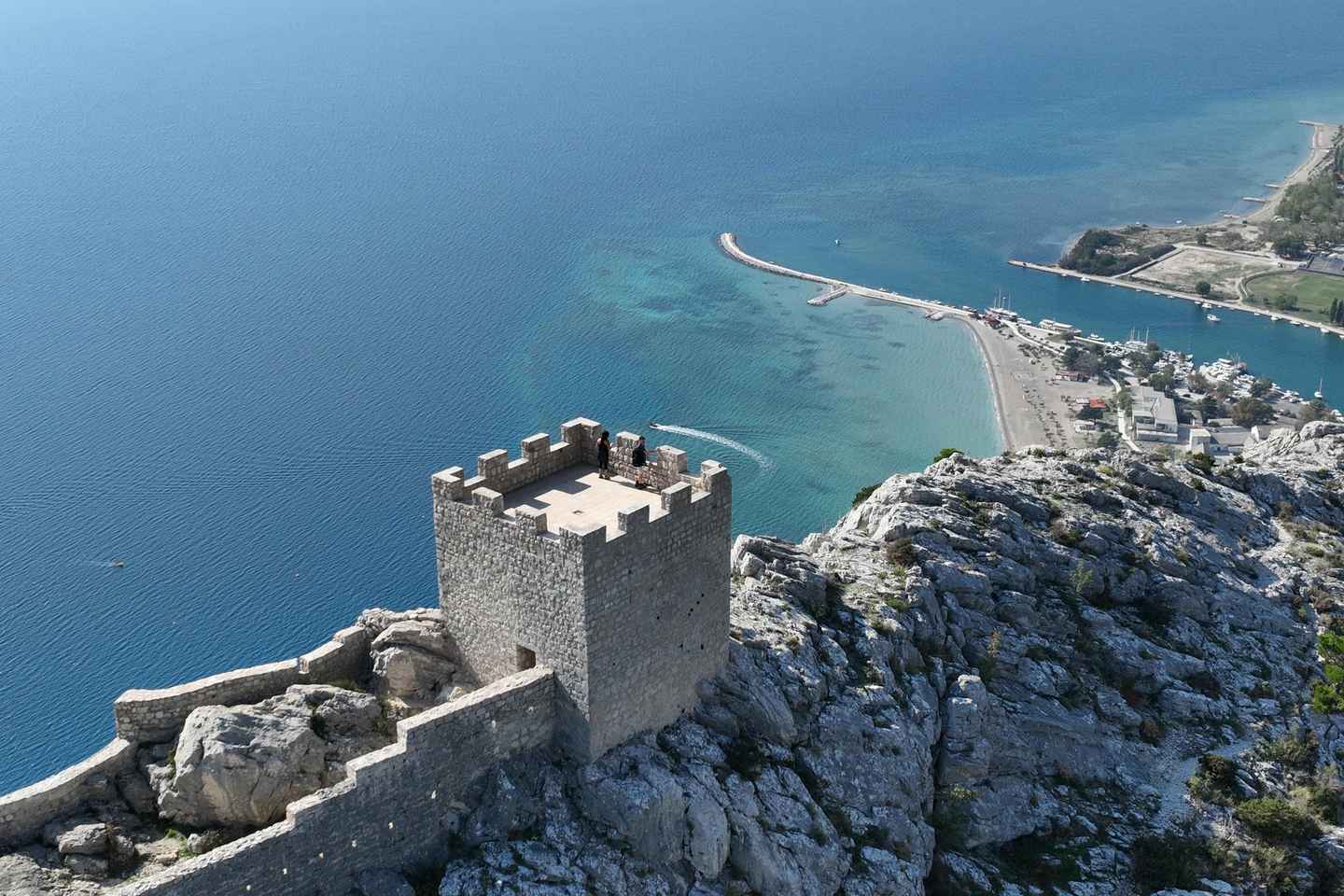Aventura en Vía Ferrata de 3 horas en la Fortaleza de Fortica
