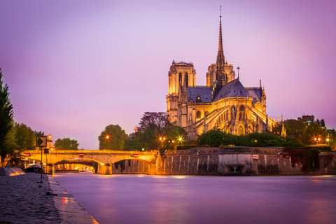Notre Dame de Paris: Private Guided Tour Notre Dame de Paris: Private Guided Tour