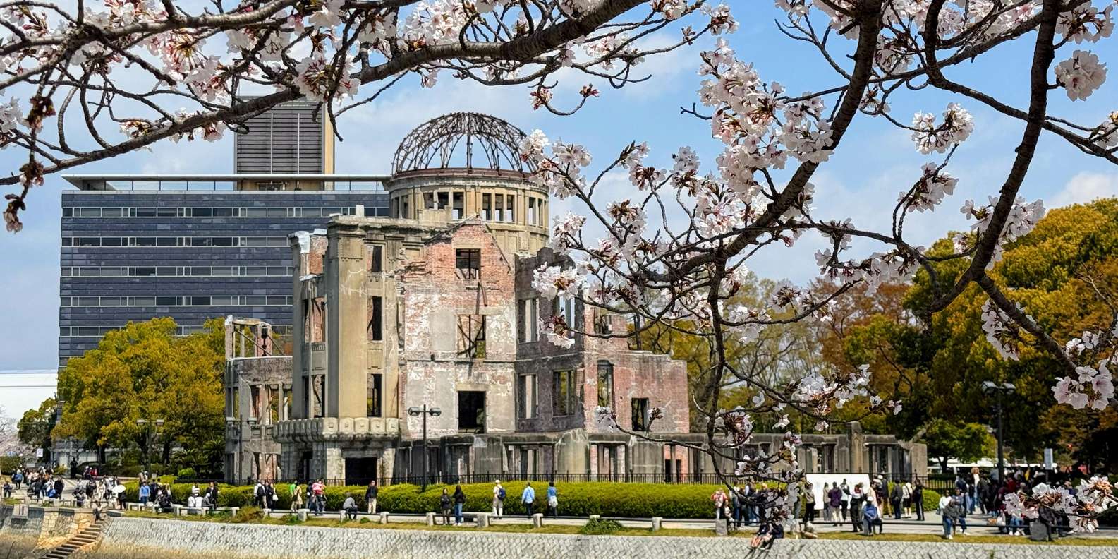 Hiroshima Miyajima tour — Peace Memorial and Miyajima Island — image 2
