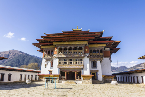 7-Days in Bhutan with River Rafting, Farm Lunch & Stone Bath