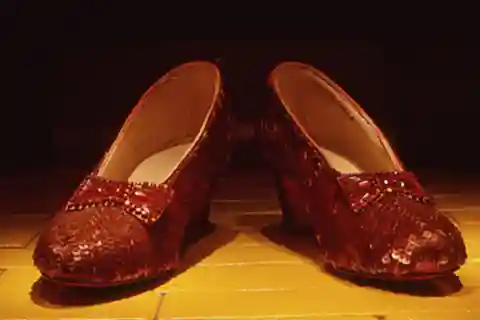 Ruby Slipper Theft Guided Tour