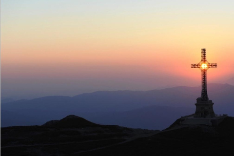 From Bucharest: Sinaia, Bușteni, Brașov, Dracula Castle