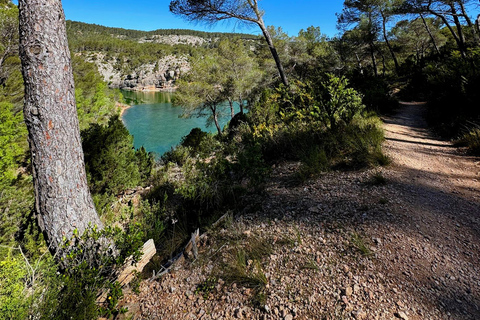 Aix-en-Provence: Hiking near Bimont Dam with Cinematic Reel
