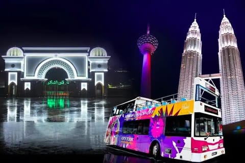 Kuala Lumpur Bus Tour/KL Aquaria/KL Tower OB Deck/Cable car