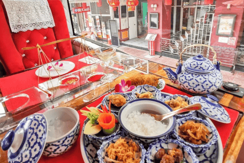 Bangkok : visite en bus à impériale avec repas Michelin et 20 sites emblématiquesMenu halal (déjeuner, dîner, soirée)