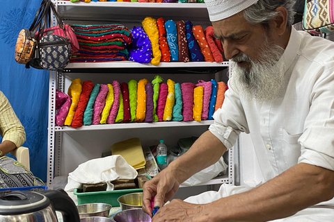 Luxury Tie-Dye & Block Print Workshop in Udaipur