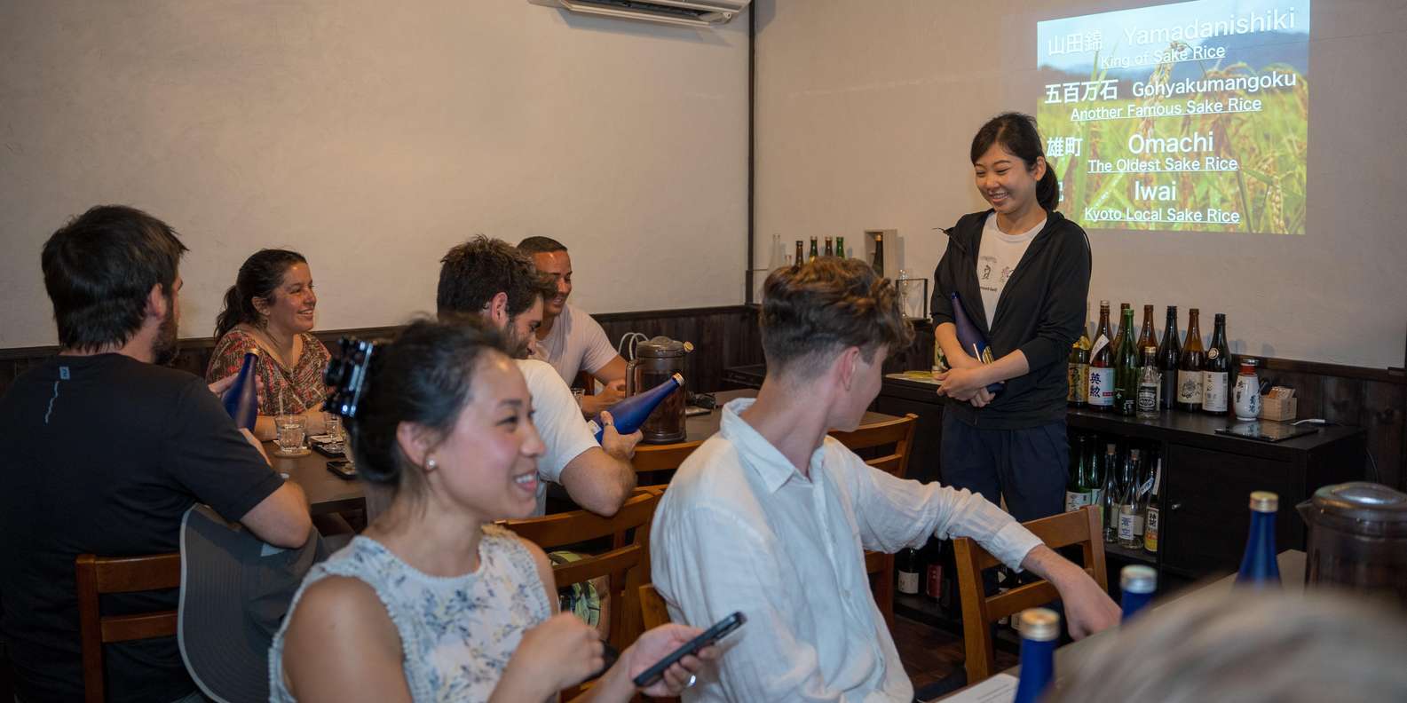 Kyoto: Insider Sake Experience with 7 Tastings and Snacks