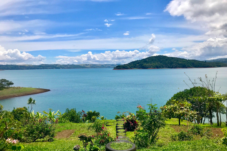 Arenal Volcano:Arenal Volcano NationalPark Best Things To Do