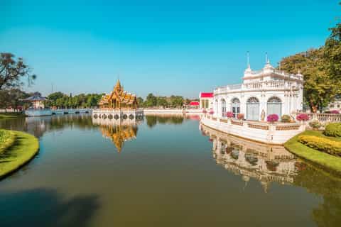 From Bangkok: Ayutthaya & Ayothaya Floating Market Day Trip
