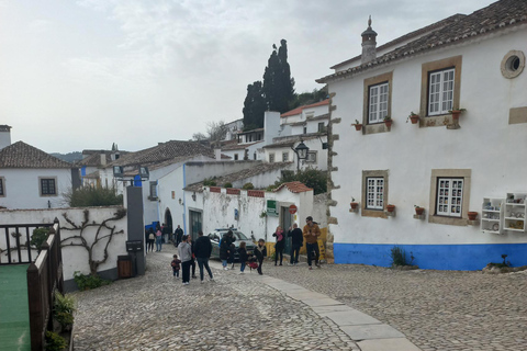 Porto / Lissabon Transfer mit Nazaré &amp; Óbidos