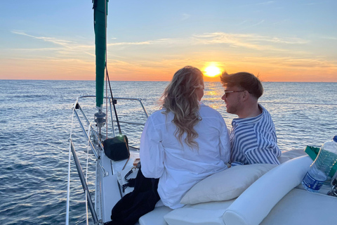 Porto: Charming Sailboat Cruise Sunset