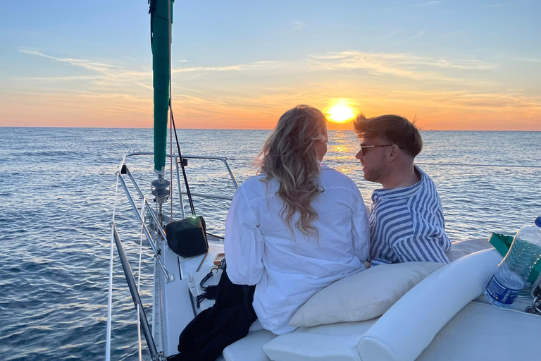 Porto: Charming Sailboat Cruise Sunset