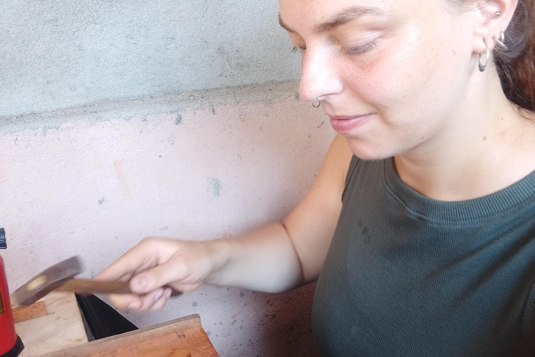 Galle : Craft Your Own Silver Jewelry with a Local family Galle : Silversmithing Workshop with Snacks