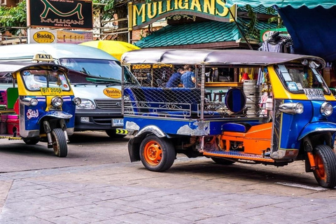 From Delhi: Sunrise Taj, Agra Fort & Baby Taj with Tuk-Tuk Agra Local Licensed Guide Service Only