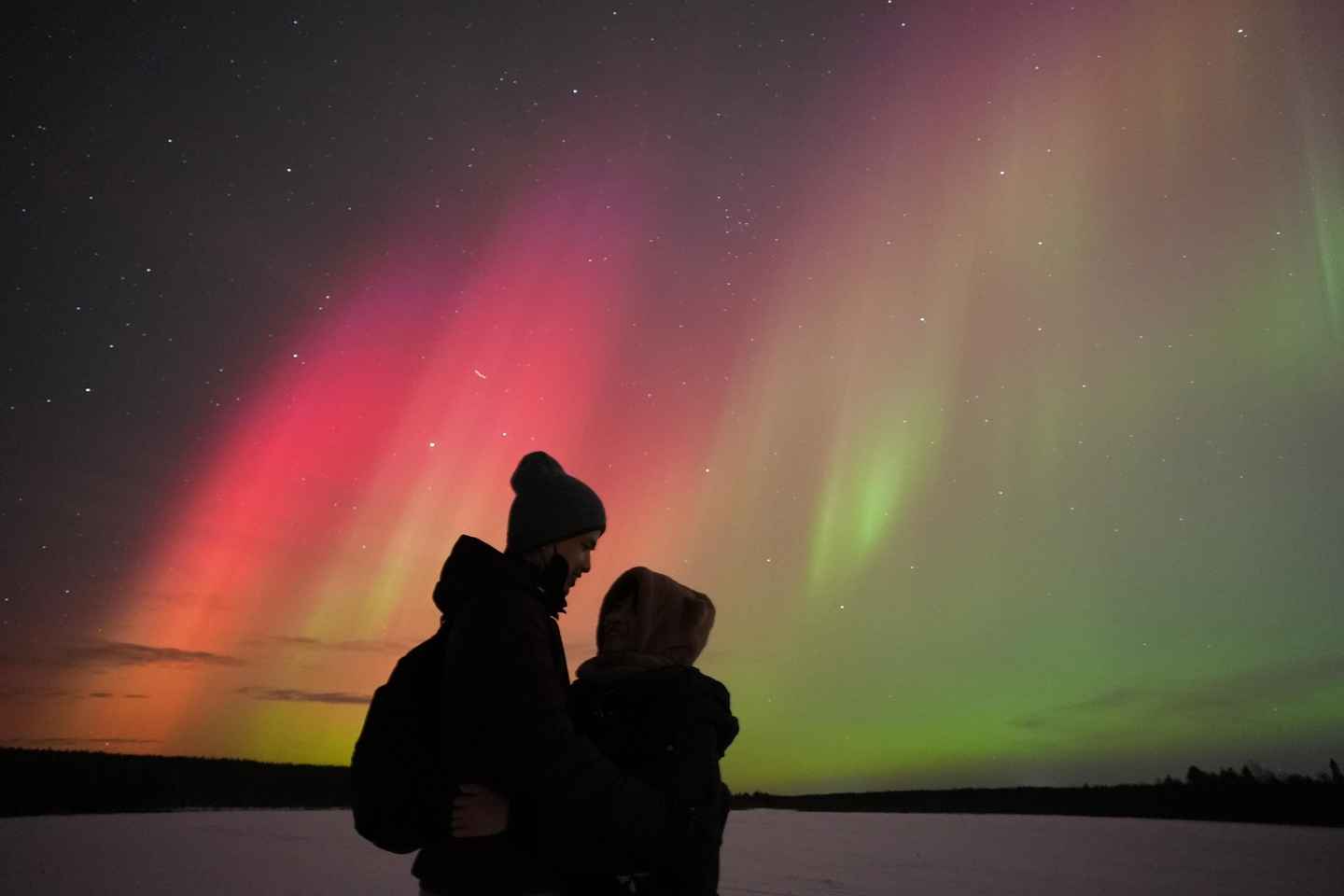 Rovaniemi: Guaranteed Aurora Hunting Tour with Photos&Videos