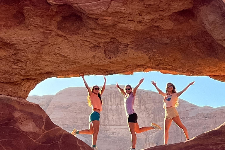 Wadi Rum: Private Luxury Cave Stay, Sunset Tour & Dinner