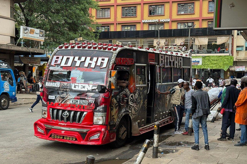 Nairobi Twilight Guided Walking Tour and Local Evening Life