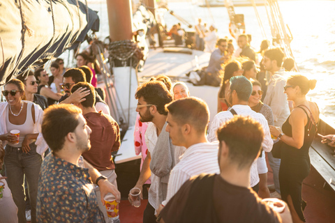 Lisbon: The Tallship sunset experience with OPEN BAR Tagus River Sunset Cruise + OPEN BAR