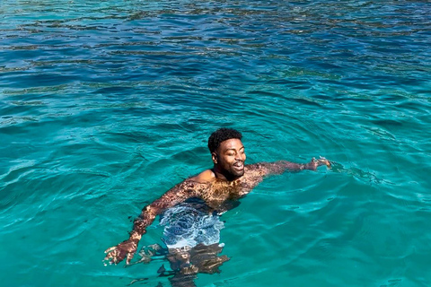 Cagnes : Snorkeling & Scenic Swim Stop to Cap d' Antibes