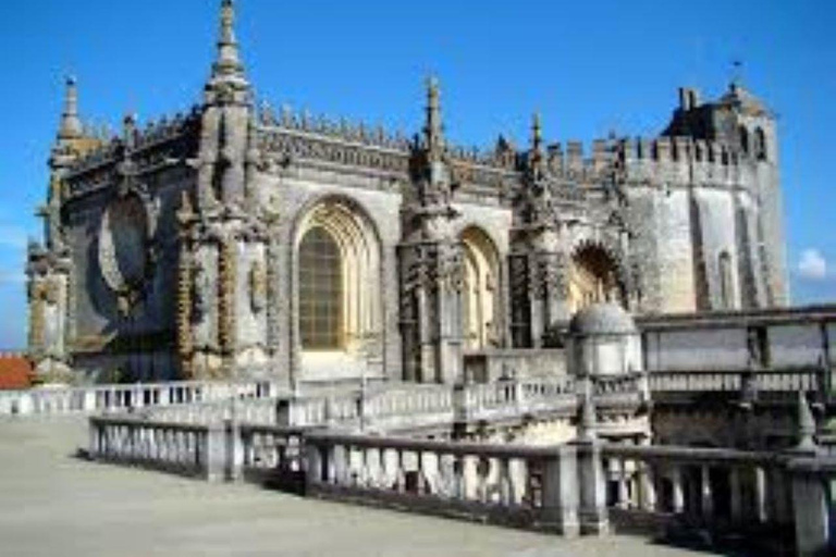 From Lisbon: Medieval Tour, Batalha, Tomar, Alcobaça, Óbidos Private Tour Option