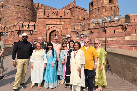Taj Mahal Mausoleum Skip-the-Line Tour with Expert Guide From Delhi: Taj Mahal & Agra Fort Tour Car + Guide + Tickets
