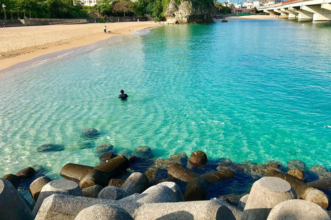 Naha: Guided Walking Tour with Street Food Tastings