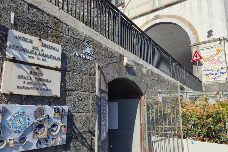 Amalfi Coast tour Sorrento Tasting Positano and Amalfi Duomo Semi-Private Amalfi Coast Tour – Sightseeing Only