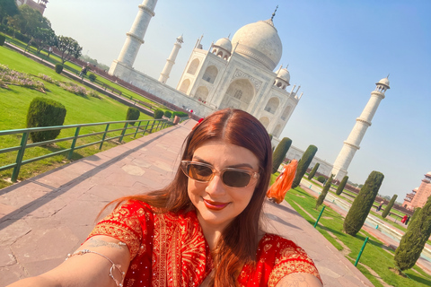 From Delhi: 4-Day Golden Triangle Tour by Express Train Red Fort Entrance Ticket Only