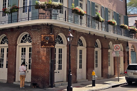 New Orleans: Small-Group French Quarter Architecture Tour