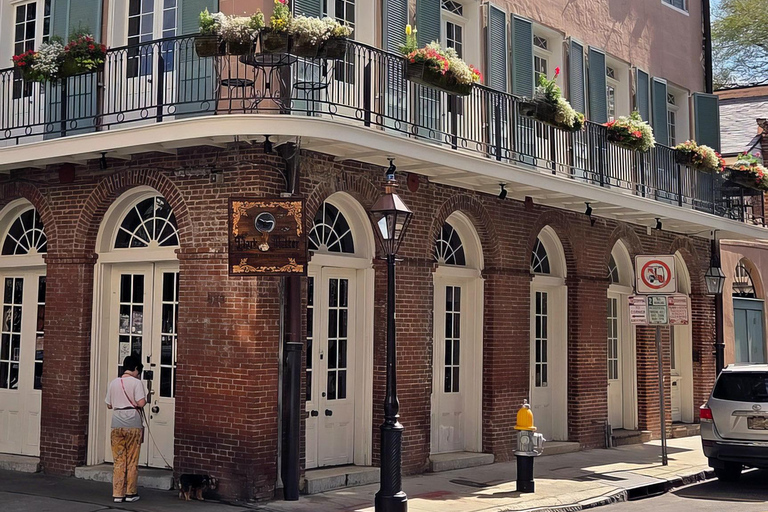New Orleans: Small-Group French Quarter Architecture Tour