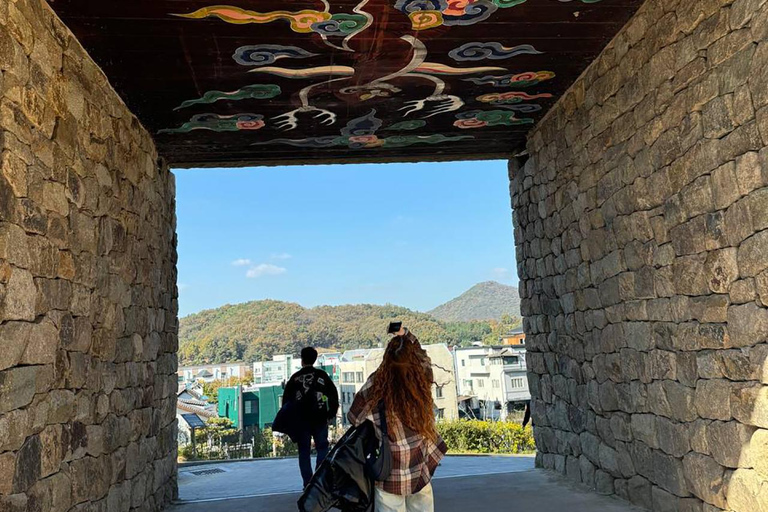 Da Seul: Tour di 2 giorni di Gongju e Buyeo con alloggio