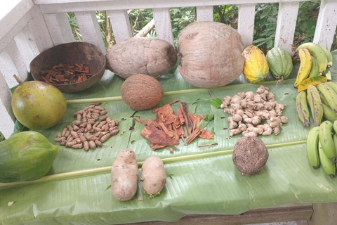 St. Lucia: Landausflug nach Castries City &amp; StrandpicknickSt. Lucia: Stadtrundfahrt durch Castries und Strandpicknick