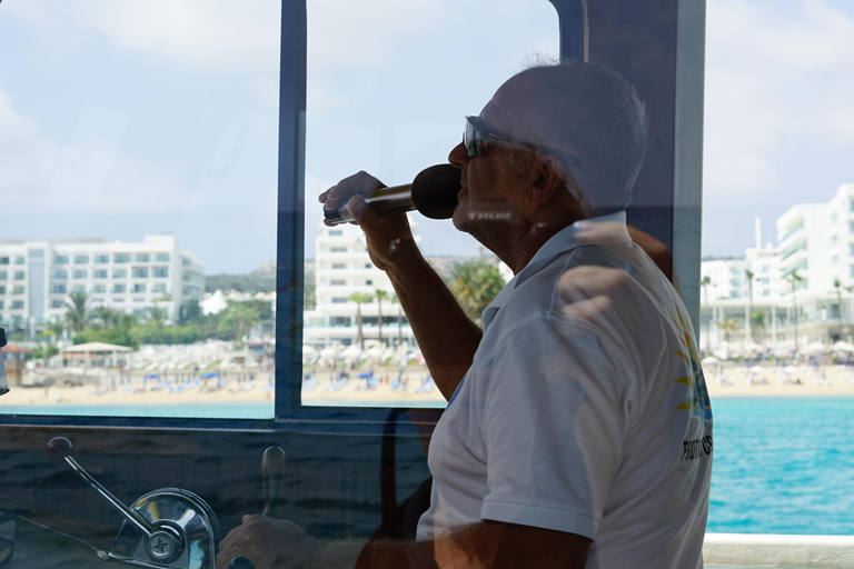 Protaras: O cruzeiro de um dia preguiçoso com a Yellow Boat Cruises